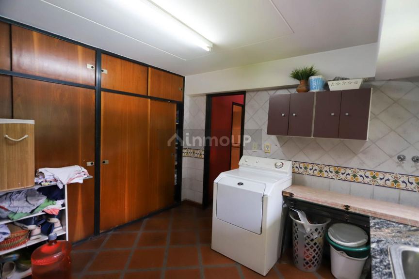 Casa en Venta en Moron, G.B.A. Zona Oeste