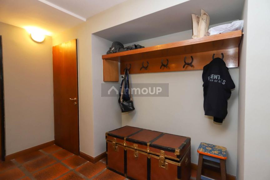 Casa en Venta en Moron, G.B.A. Zona Oeste