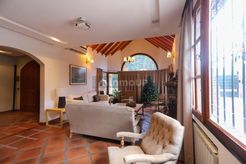 Casa en Venta en Moron, G.B.A. Zona Oeste