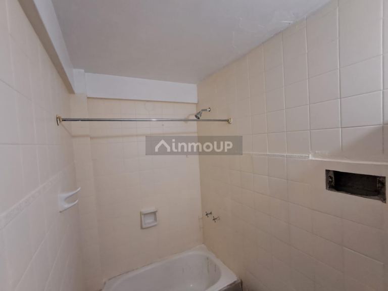 Departamento en Venta en Tres de Febrero, G.B.A. Zona Oeste