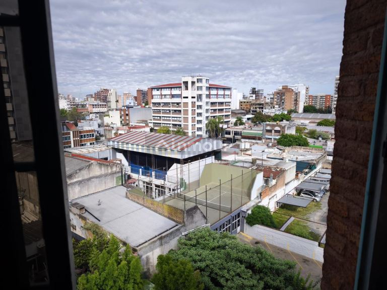 Departamento en Venta en Moron, G.B.A. Zona Oeste