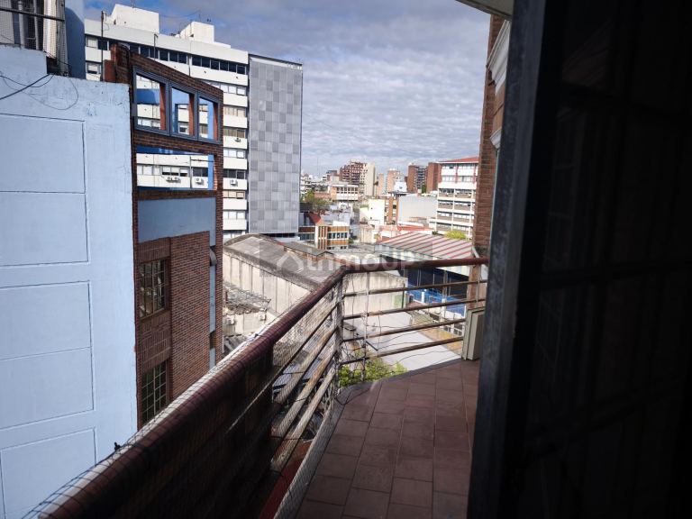 Departamento en Venta en Moron, G.B.A. Zona Oeste