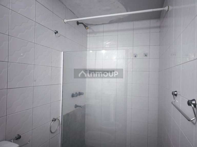 Departamento en Venta en Moron, G.B.A. Zona Oeste