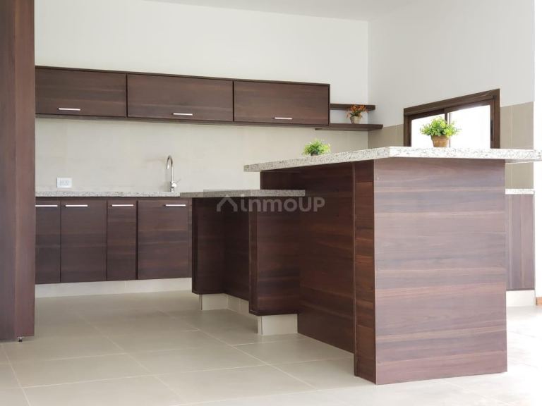 Casa en Venta en General Rodriguez, G.B.A. Zona Oeste