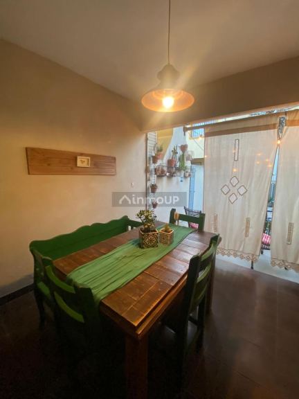 P H en Venta en Ituzaingo, G.B.A. Zona Oeste