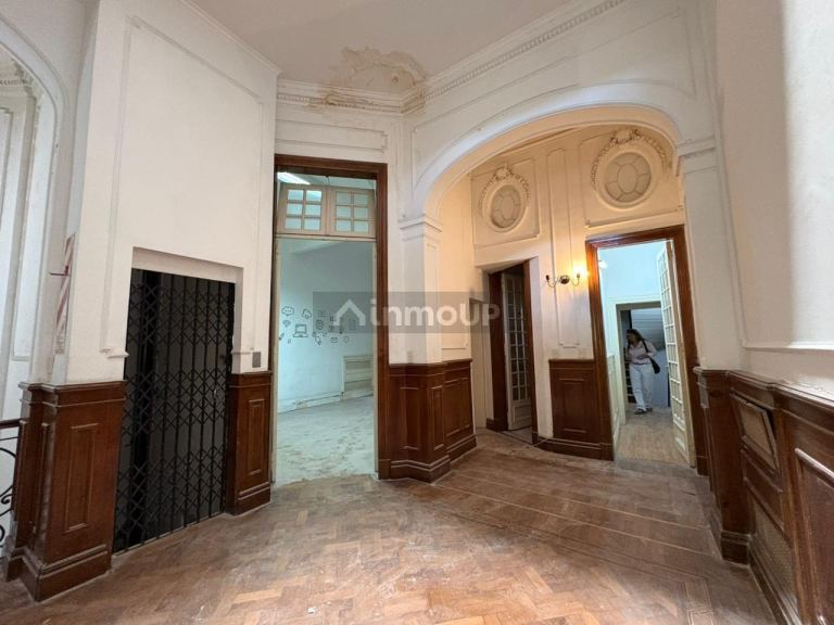 Edificio en Alquiler en Monserrat, Capital Federal