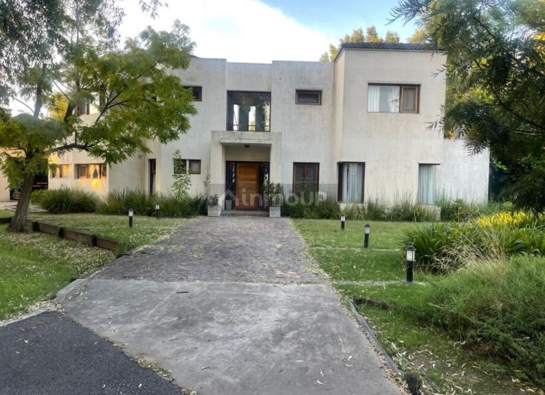 Casa en Alquiler en San Miguel, G.B.A. Zona Norte