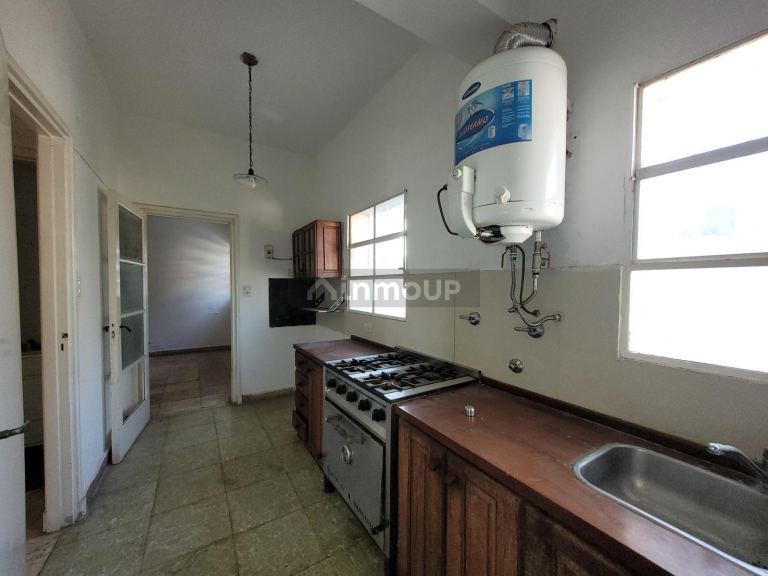 Casa en Venta en Ituzaingo, G.B.A. Zona Oeste
