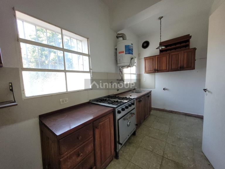 Casa en Venta en Ituzaingo, G.B.A. Zona Oeste