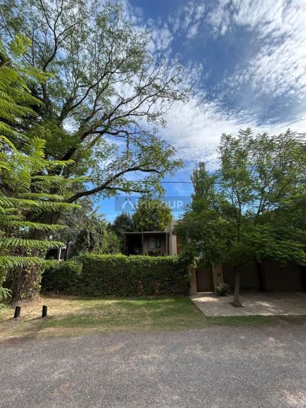 Casa en Venta en Ituzaingo, G.B.A. Zona Oeste