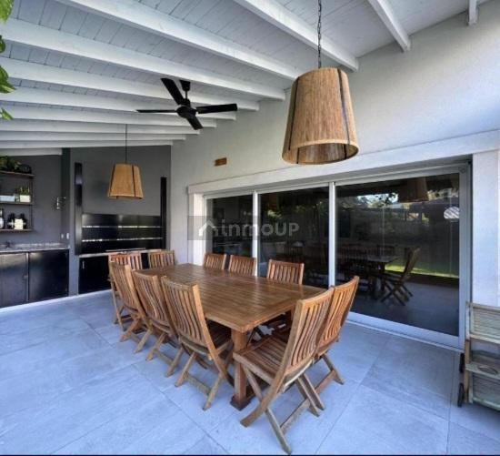 Casa en Venta en San Miguel, G.B.A. Zona Norte