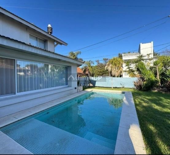 Casa en Venta en San Miguel, G.B.A. Zona Norte