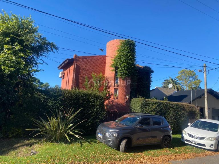 Casa en Venta en Exaltacion de la Cruz, G.B.A. Zona Norte