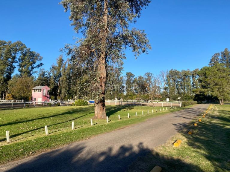 Casa en Venta en Exaltacion de la Cruz, G.B.A. Zona Norte