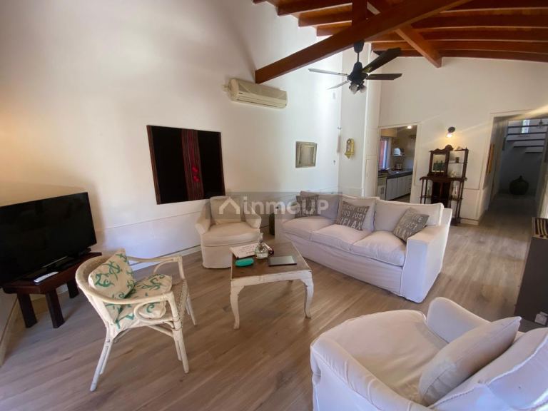 Casa en Alquiler en Exaltacion de la Cruz, G.B.A. Zona Norte