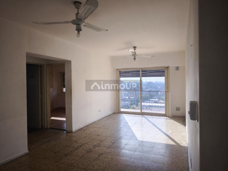 Departamento en Venta en Moron, G.B.A. Zona Oeste