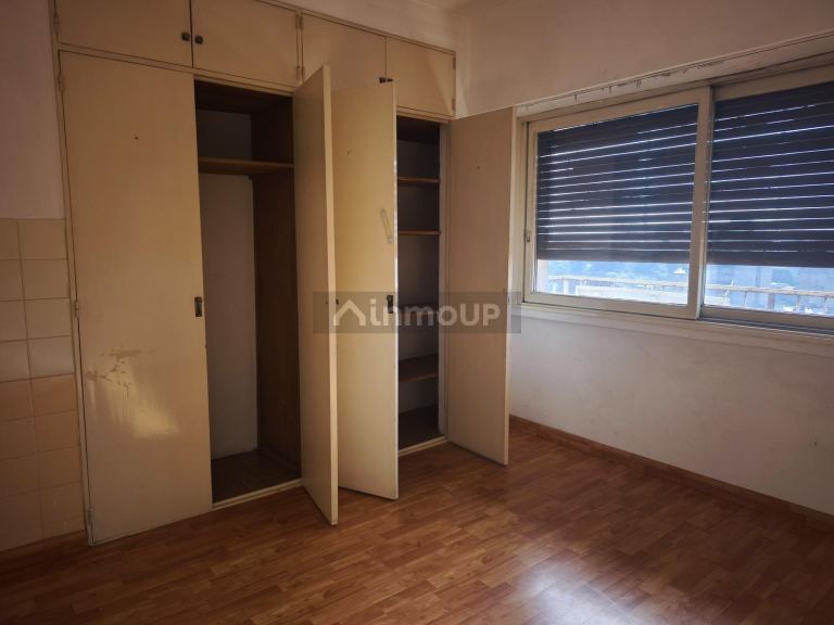 Departamento en Venta en Moron, G.B.A. Zona Oeste