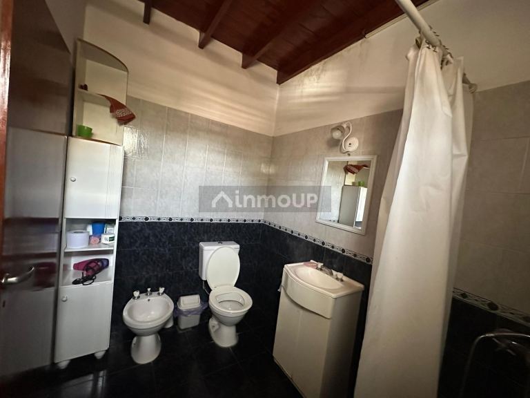 P H en Venta en Moron, G.B.A. Zona Oeste