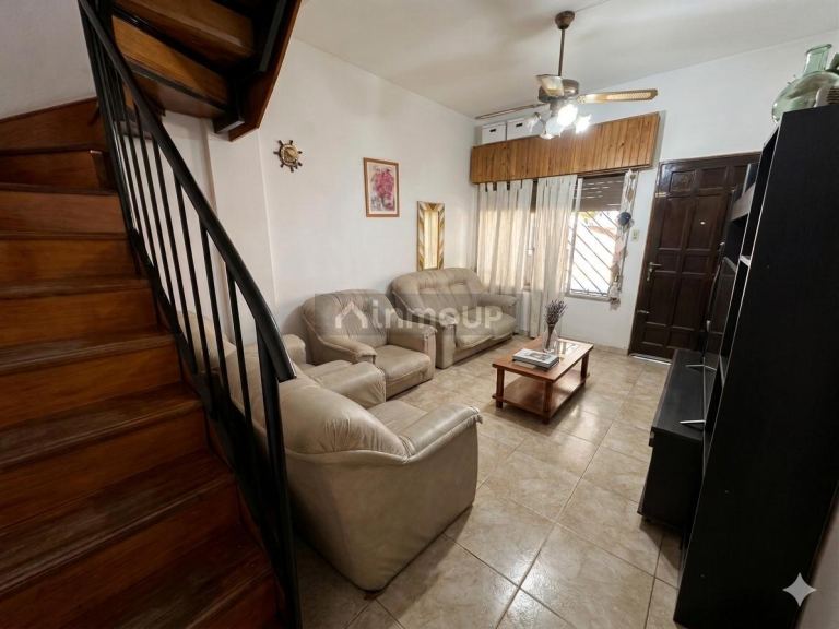 P H en Venta en Moron, G.B.A. Zona Oeste