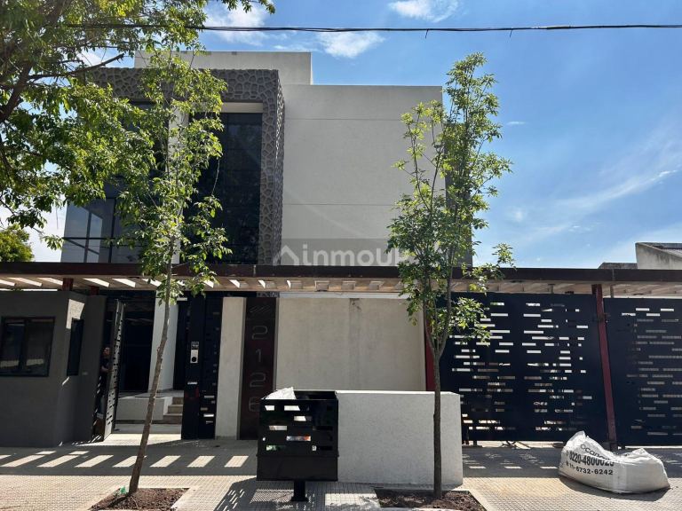 Departamento en Venta en Moron, G.B.A. Zona Oeste