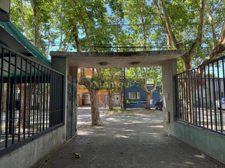 P H en Venta en Merlo, G.B.A. Zona Oeste