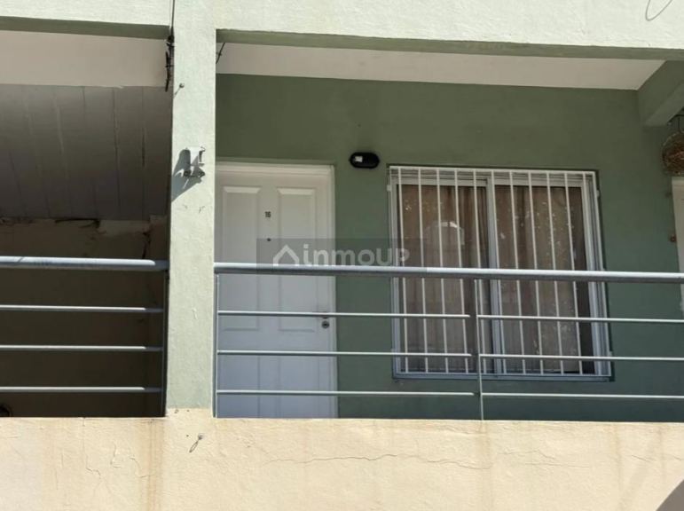 P H en Venta en Merlo, G.B.A. Zona Oeste