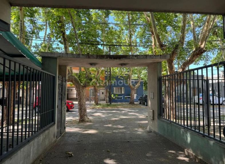 P H en Venta en Merlo, G.B.A. Zona Oeste