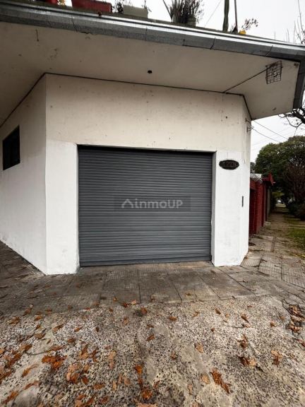 Local Comercial en Alquiler en Ituzaingo, G.B.A. Zona Oeste