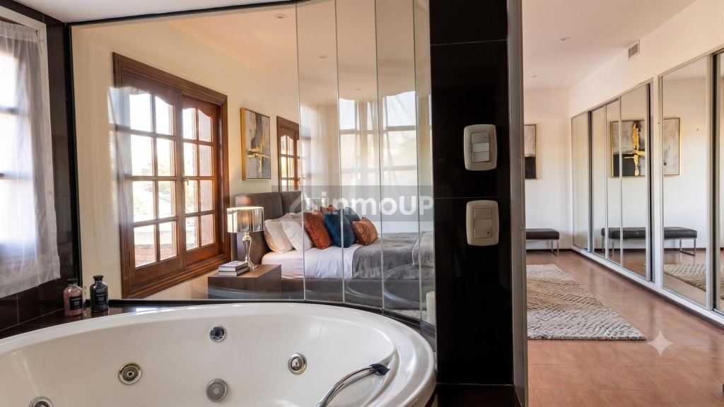 Casa en Venta en Merlo, G.B.A. Zona Oeste