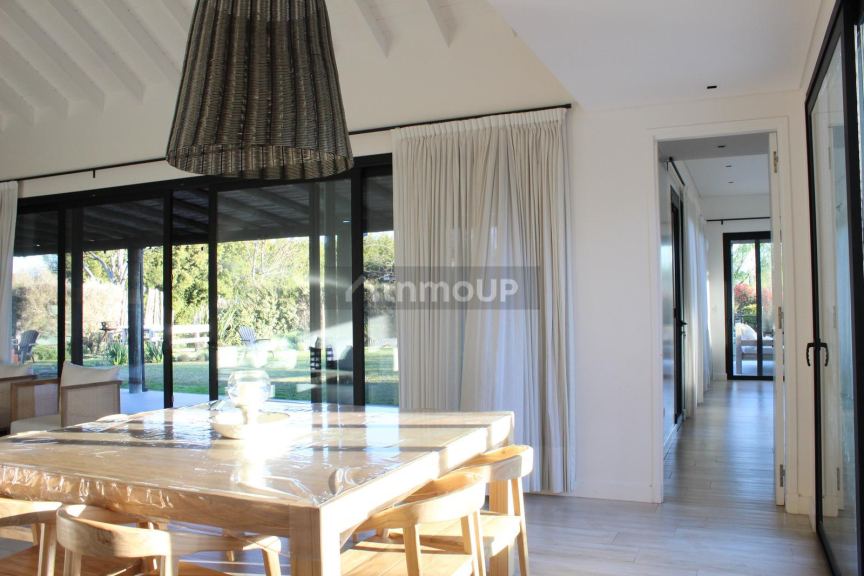 Casa en Venta en San Miguel, G.B.A. Zona Norte