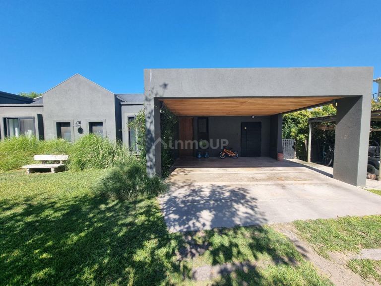 Casa en Venta en San Miguel, G.B.A. Zona Norte