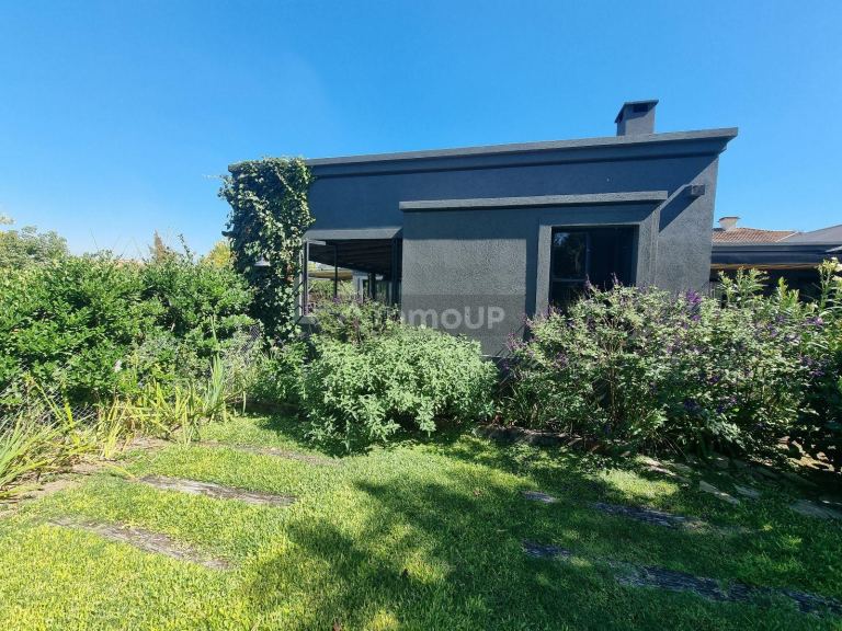 Casa en Venta en San Miguel, G.B.A. Zona Norte