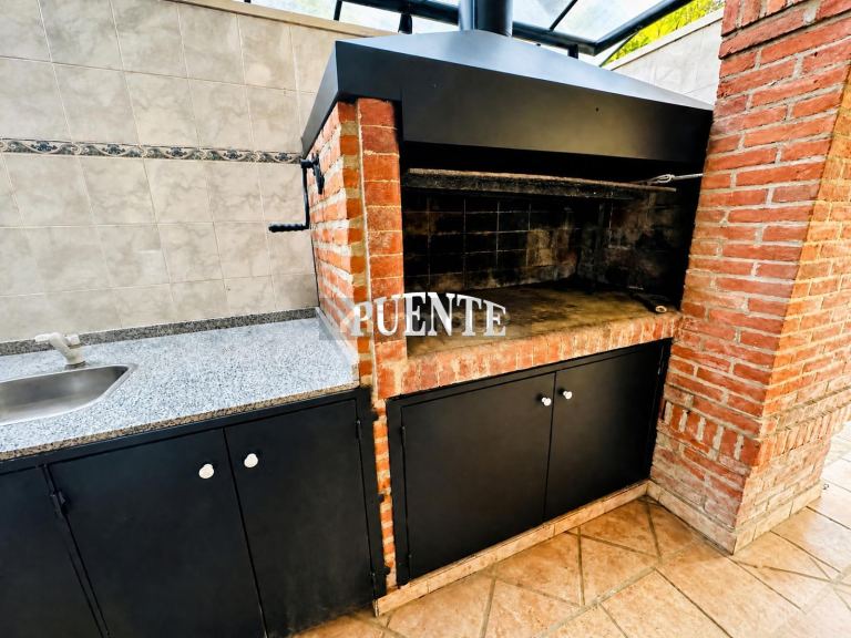 Casa en Alquiler en Esteban Echeverria, G.B.A. Zona Sur