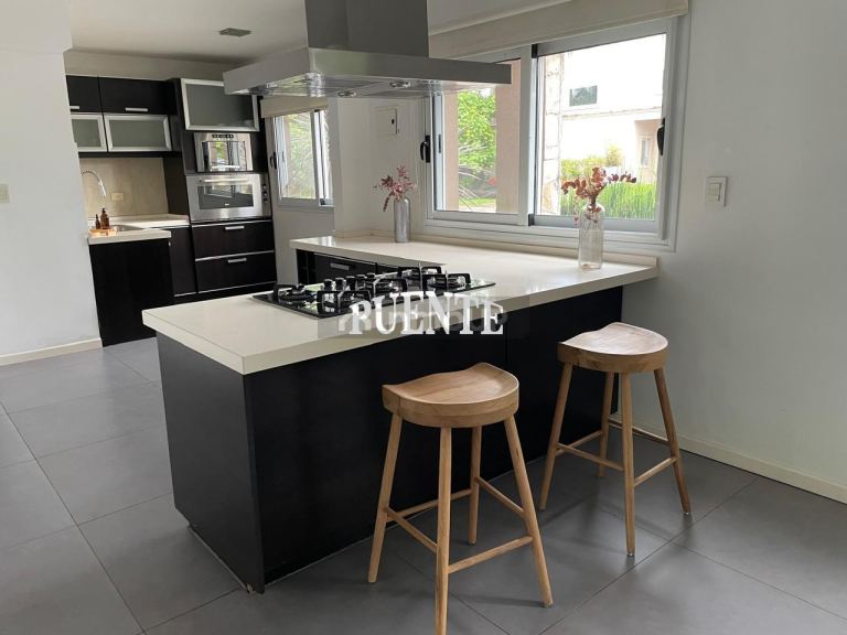 Casa en Venta en Ezeiza, G.B.A. Zona Sur