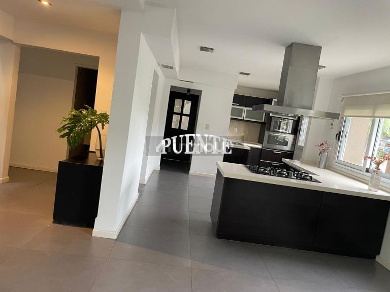 Casa en Venta en Ezeiza, G.B.A. Zona Sur