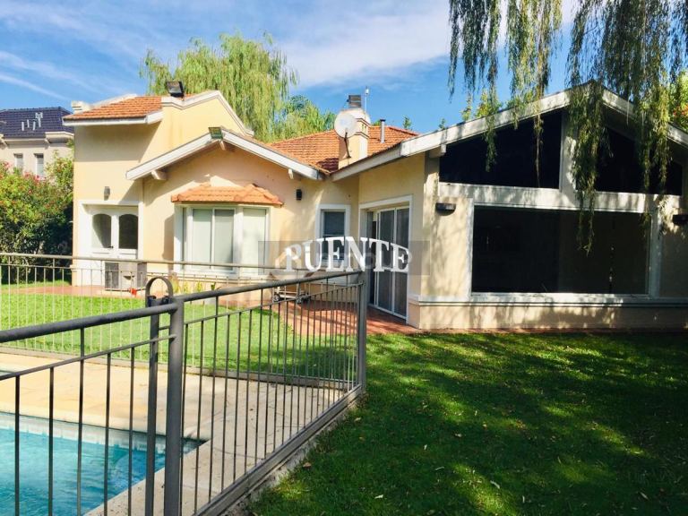 Casa en Venta en Ezeiza, G.B.A. Zona Sur