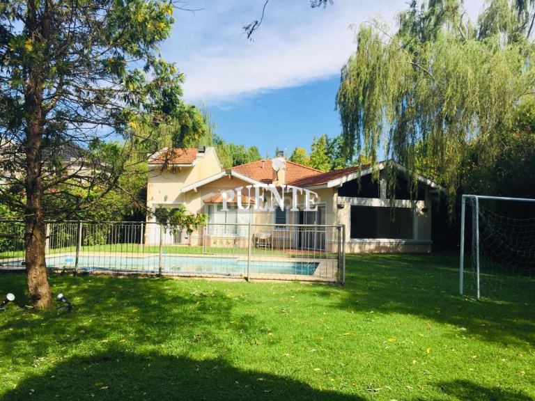Casa en Venta en Ezeiza, G.B.A. Zona Sur