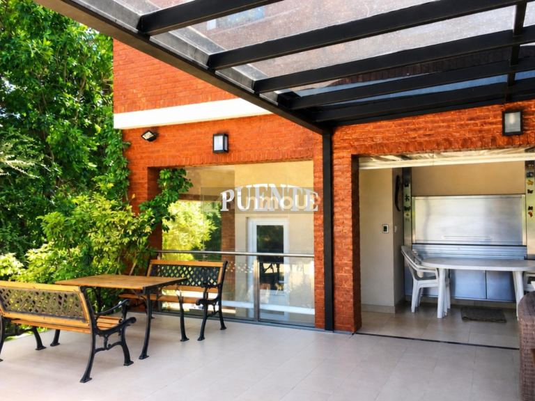 Casa en Alquiler en Esteban Echeverria, G.B.A. Zona Sur