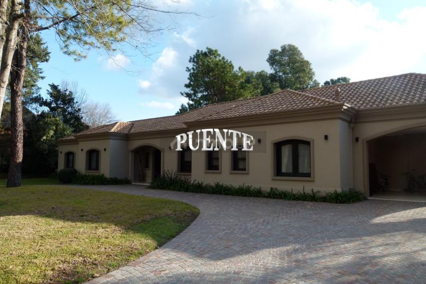 Casa en Venta en Esteban Echeverria, G.B.A. Zona Sur