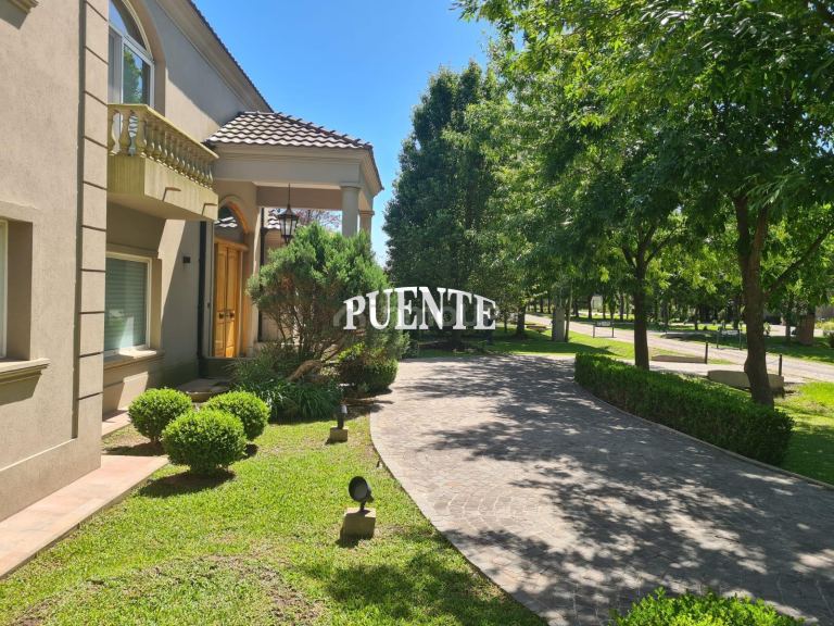 Casa en Venta en San Vicente, G.B.A. Zona Sur