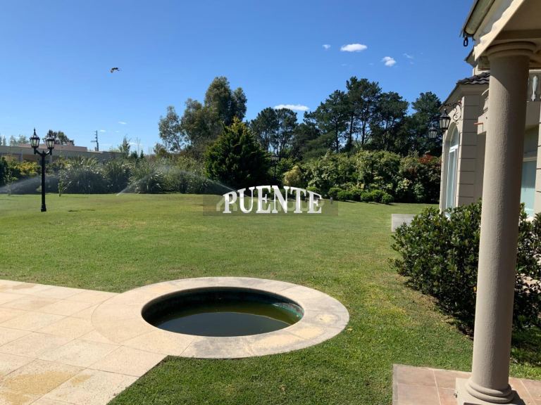 Casa en Venta en San Vicente, G.B.A. Zona Sur