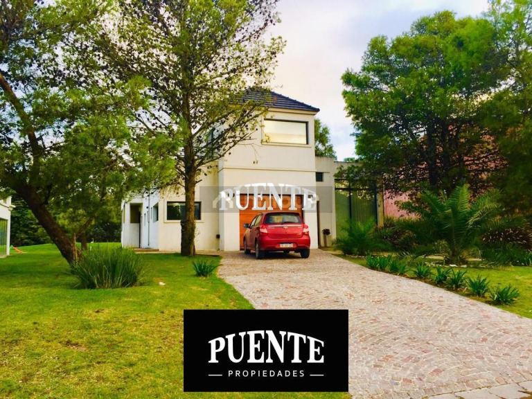 Casa en Venta en Esteban Echeverria, G.B.A. Zona Sur