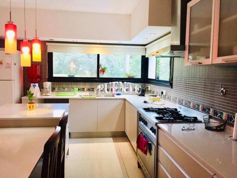 Casa en Venta en Esteban Echeverria, G.B.A. Zona Sur