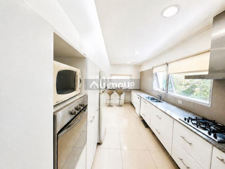 Casa en Venta en Esteban Echeverria, G.B.A. Zona Sur