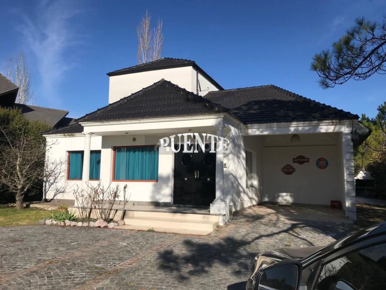 Casa en Alquiler en Esteban Echeverria, G.B.A. Zona Sur
