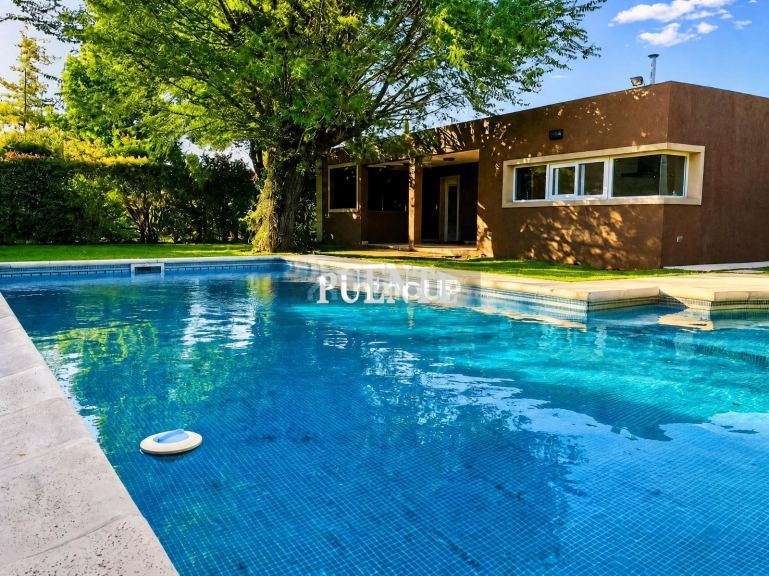 Casa en Venta en Ezeiza, G.B.A. Zona Sur