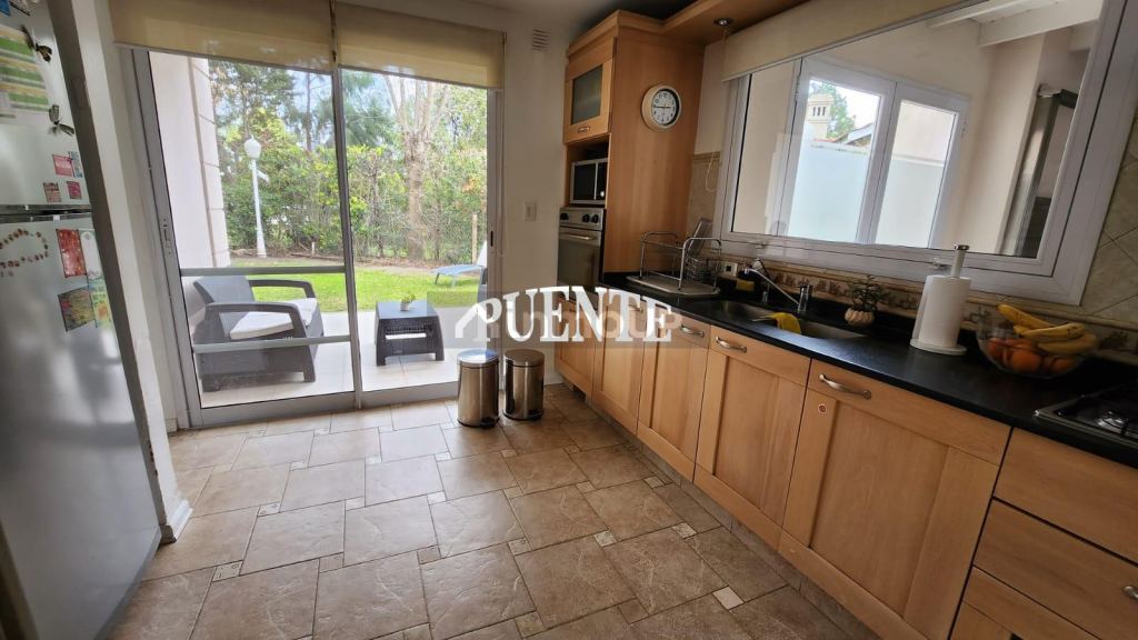 Casa en Alquiler en Ezeiza, G.B.A. Zona Sur