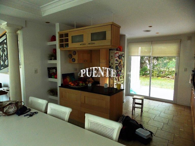 Casa en Alquiler en Ezeiza, G.B.A. Zona Sur