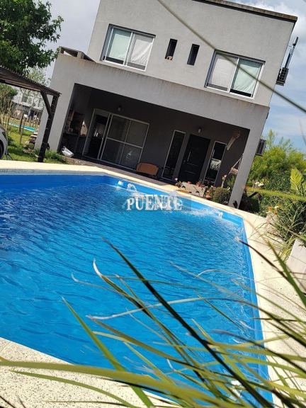 Casa en Venta en San Vicente, G.B.A. Zona Sur