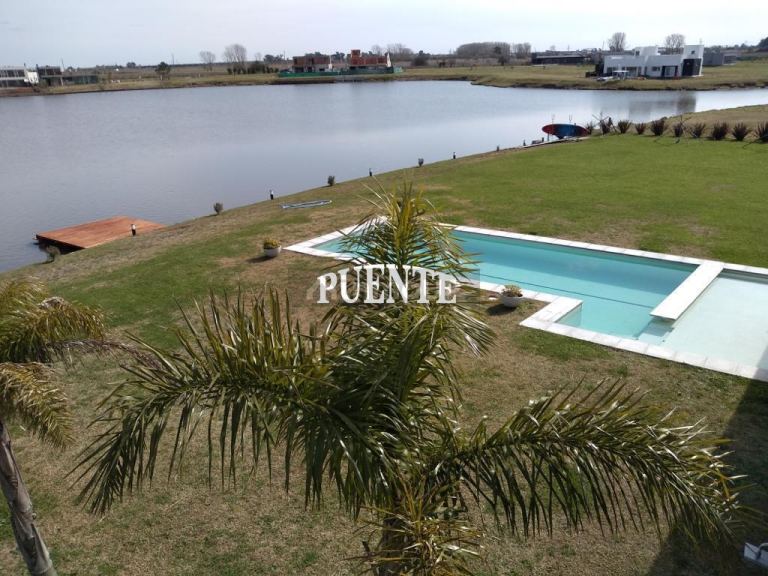 Casa en Venta en Esteban Echeverria, G.B.A. Zona Sur